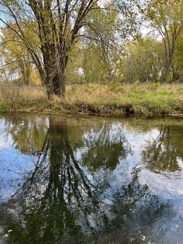 1171 30th Avenue, River Falls, WI 54022