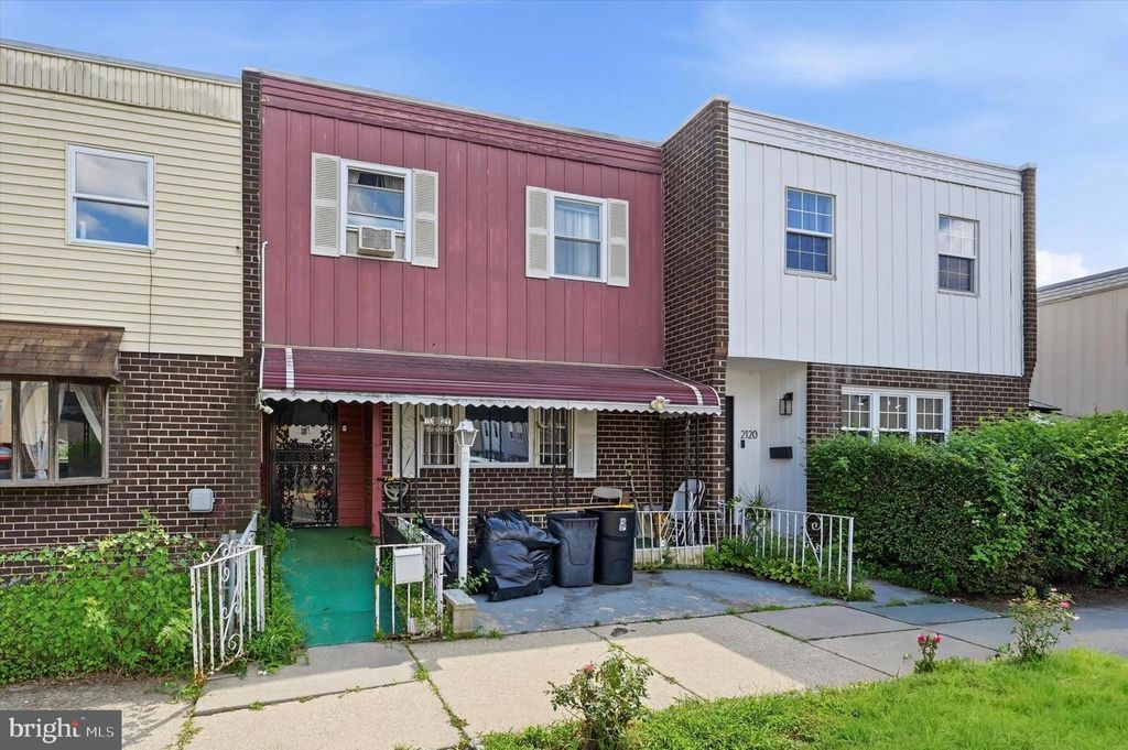 2118 N 11TH ST, PHILADELPHIA, PA 19122 — exterior