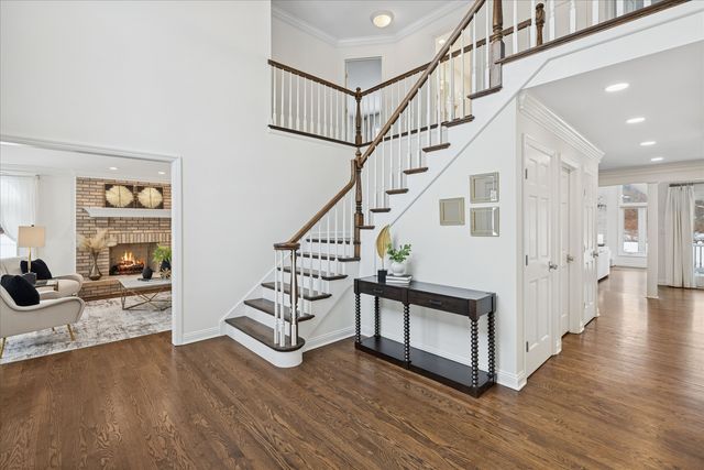 22925 W Schwerman Road, Mundelein, IL 60060