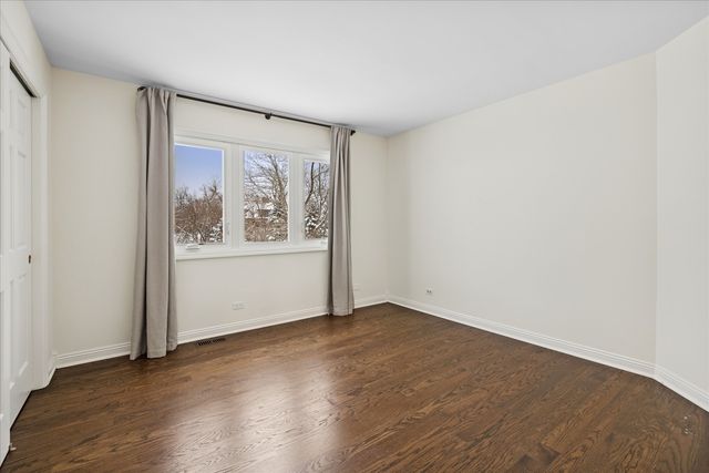 22925 W Schwerman Road, Mundelein, IL 60060