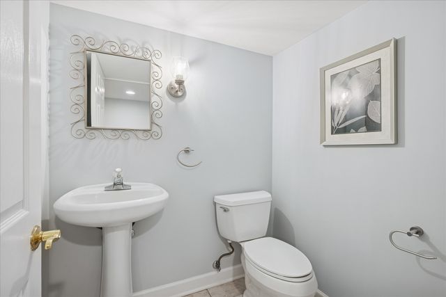 22925 W Schwerman Road, Mundelein, IL 60060