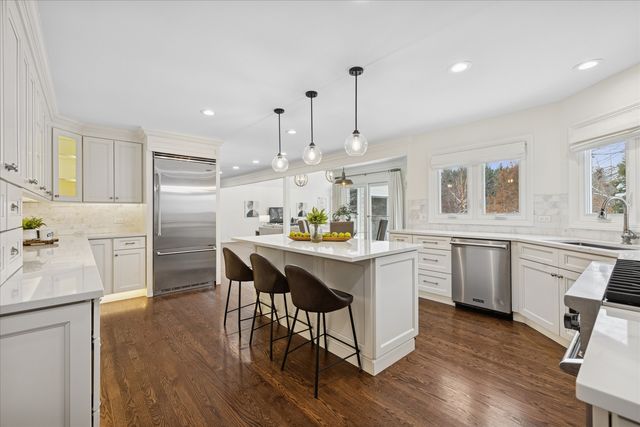 22925 W Schwerman Road, Mundelein, IL 60060