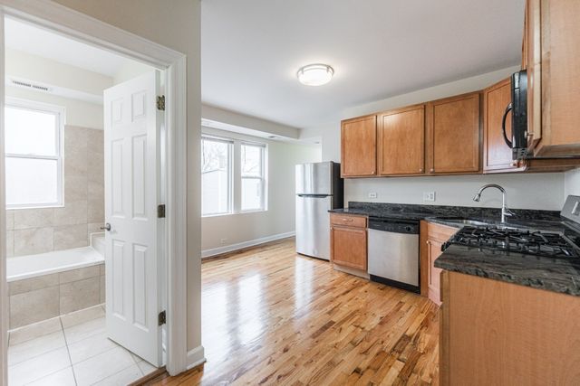 4606 N MONTICELLO Avenue 3N, Chicago, IL 60625