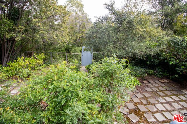 12056 Laurel Terrace Drive, Studio City, CA 91604