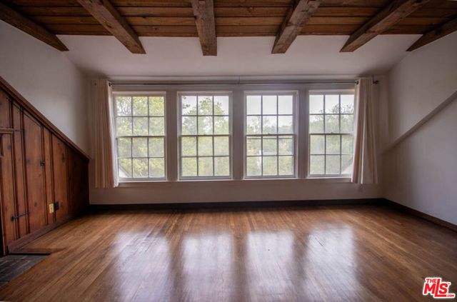 12056 Laurel Terrace Drive, Studio City, CA 91604