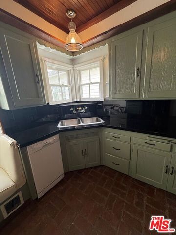 12056 Laurel Terrace Drive, Studio City, CA 91604