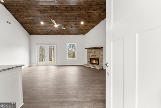 51 Hawks Ridge Court, Cleveland, GA 30528