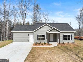 51 Hawks Ridge Court, Cleveland, GA 30528