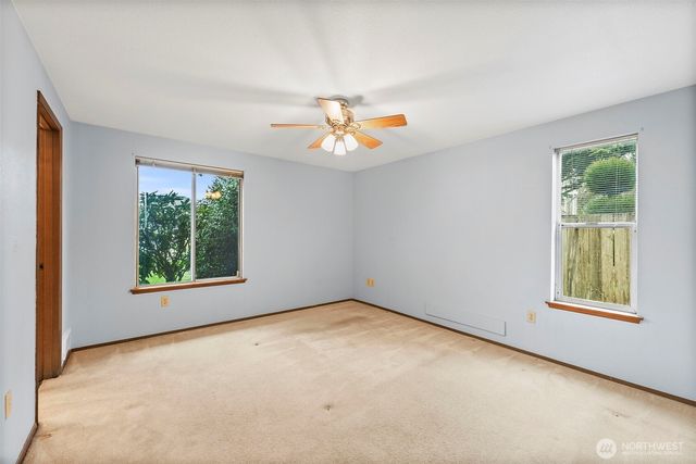 5717 60th Street Ct W, University Place, WA 98467