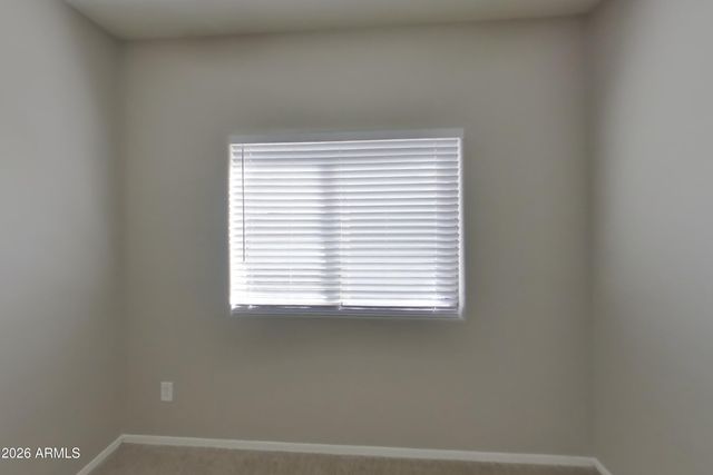 8014 W LUMBEE Street, Phoenix, AZ 85043