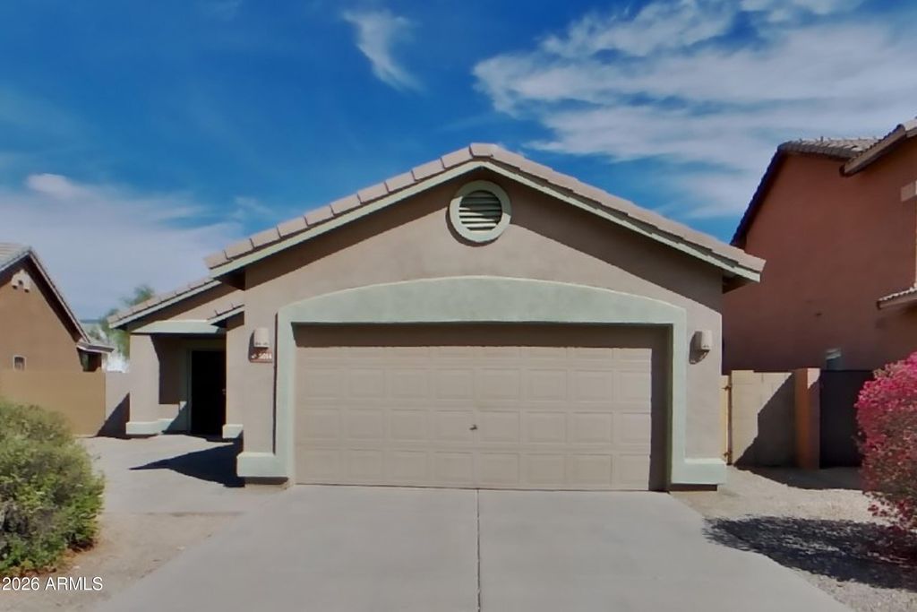 8014 W LUMBEE Street, Phoenix, AZ 85043