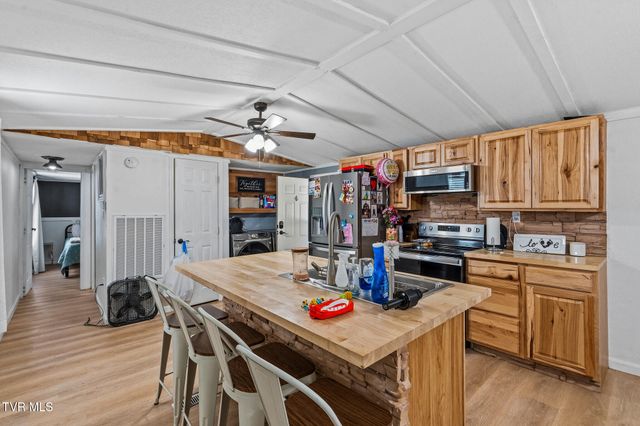 306 Hurley Lane, Mohawk, TN 37810