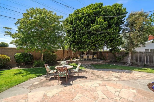 18775 Santa Mariana, Fountain Valley, CA 92708