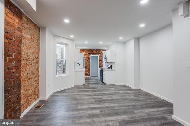 5511 WILLOWS AVE, Philadelphia, PA 19143