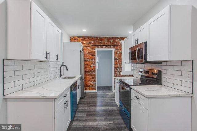 5511 WILLOWS AVE, Philadelphia, PA 19143