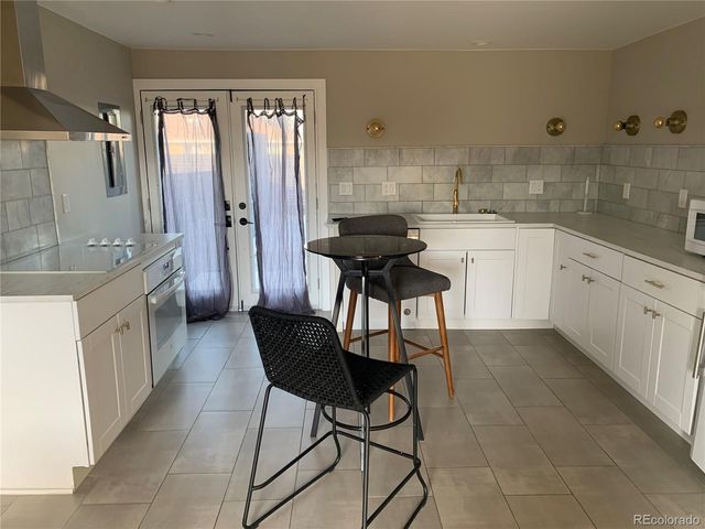 8705 E 11th Avenue, Denver, CO 80220