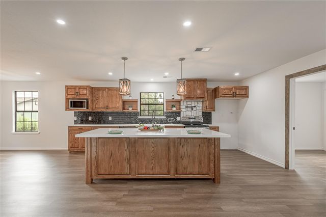 216 N Fm 225, Douglass, TX 75943