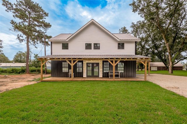 216 N Fm 225, Douglass, TX 75943