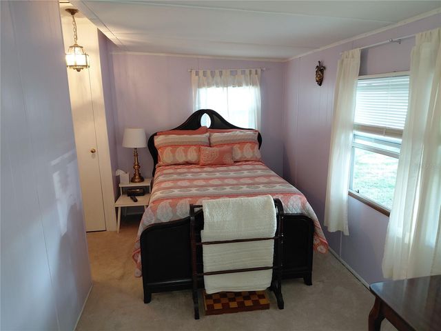 980 7TH STREET NW 1, Largo, FL 33770