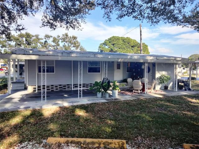 980 7TH STREET NW 1, Largo, FL 33770