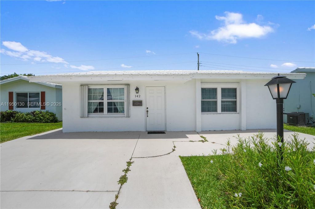 142 NW 10th Ct 147, Boynton Beach, FL 33426