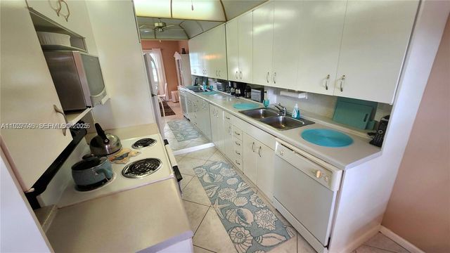 1076 Newport Q 1076, Deerfield Beach, FL 33442