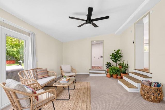 504 W Butternut Road, Summerville, SC 29483