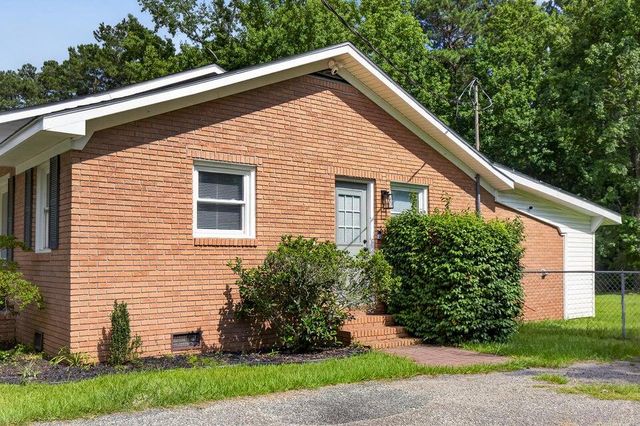 504 W Butternut Road, Summerville, SC 29483