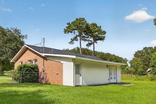 504 W Butternut Road, Summerville, SC 29483