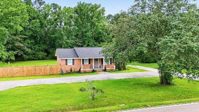 504 W Butternut Road, Summerville, SC 29483