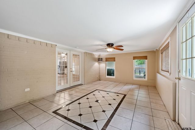 1013 Emily, Mineola, TX 75773