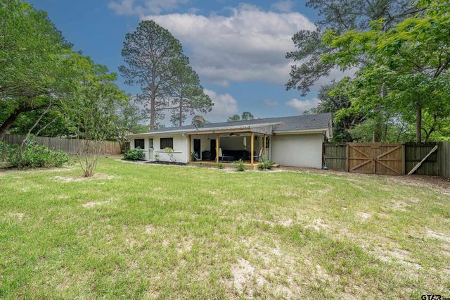 1013 Emily, Mineola, TX 75773