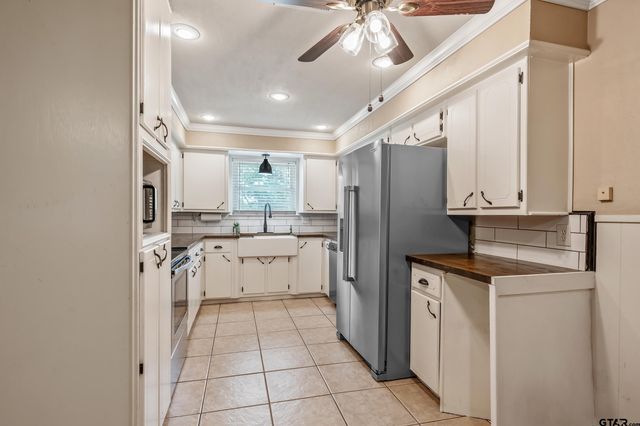 1013 Emily, Mineola, TX 75773