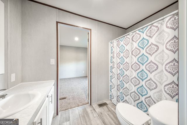 796 Lud Oquinn Road, Odum, GA 31555