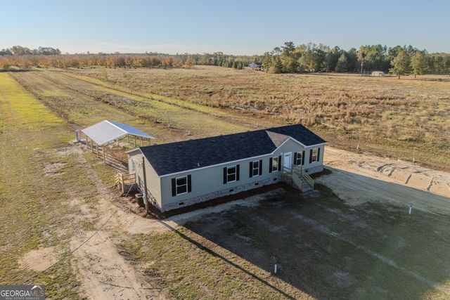 796 Lud Oquinn Road, Odum, GA 31555