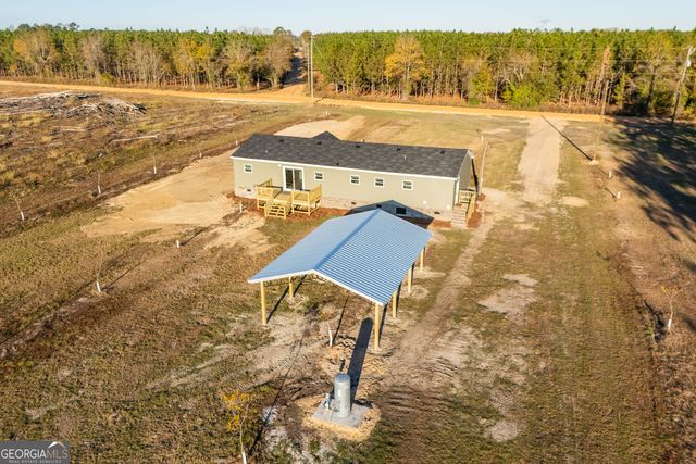 796 Lud Oquinn Road, Odum, GA 31555