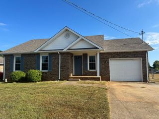 1023 McClardy Rd, Clarksville, TN 37042
