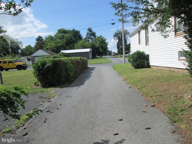 747 N HANOVER ST, Lebanon, PA 17046