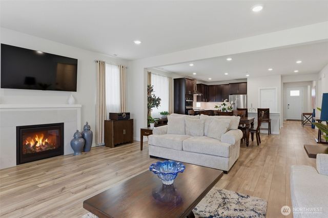 18201 132nd Avenue E, Puyallup, WA 98374