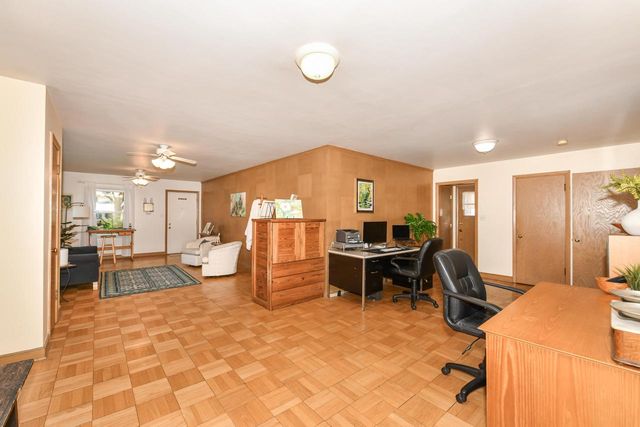 9740 W Center STREET, Milwaukee, WI 53222