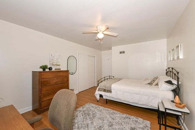 9740 W Center STREET, Milwaukee, WI 53222