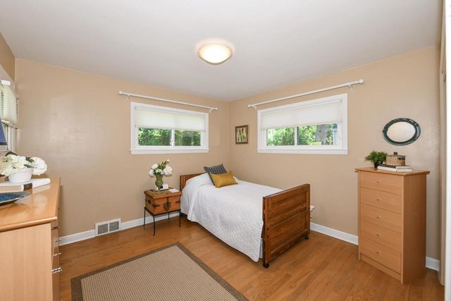 9740 W Center STREET, Milwaukee, WI 53222