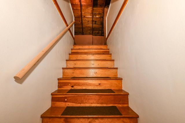 9740 W Center STREET, Milwaukee, WI 53222