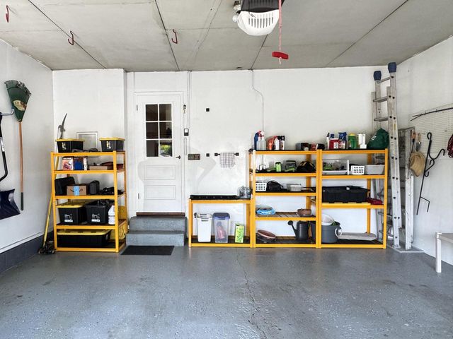 9740 W Center STREET, Milwaukee, WI 53222