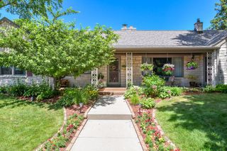 9740 W Center STREET, Milwaukee, WI 53222