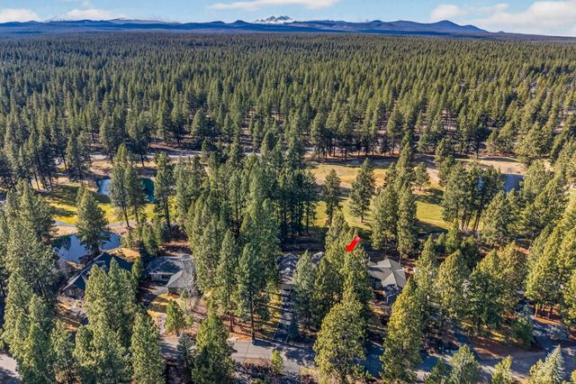 60749 Golf Village Loop, Bend, OR 97702