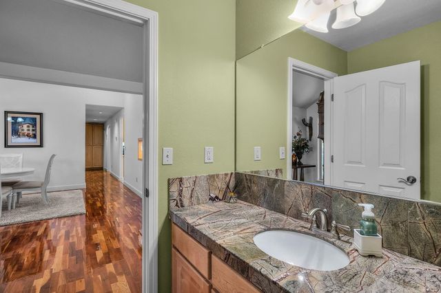 60749 Golf Village Loop, Bend, OR 97702