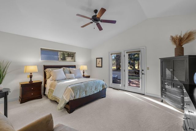 60749 Golf Village Loop, Bend, OR 97702