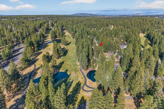 60749 Golf Village Loop, Bend, OR 97702