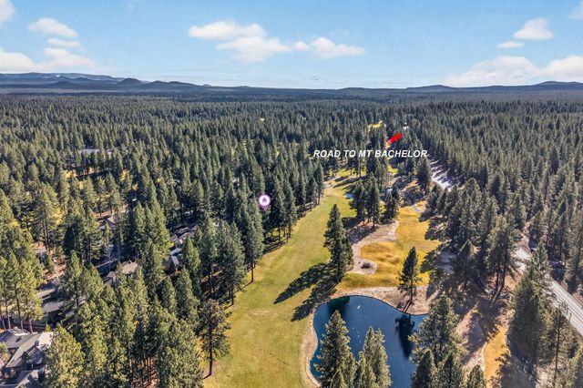 60749 Golf Village Loop, Bend, OR 97702
